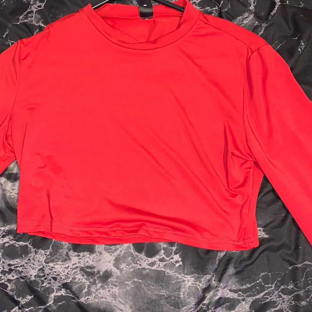 Red long sleeve crop top